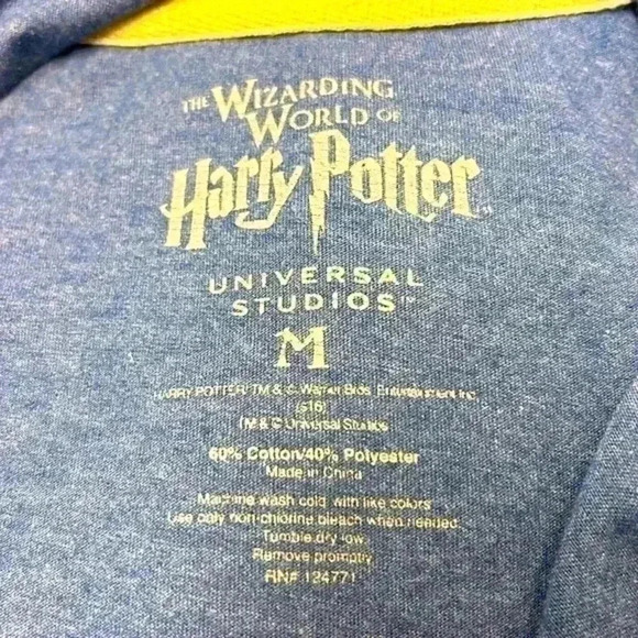Disney Harry Potter Men's T-Shirt Medium Ravenclaw Universal Studios Vacation - Picture 6 of 6